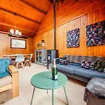 Alpehytte In Leuze For 5 Person Somme-Leuze