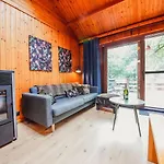 Alpehytte In Leuze For 5 Person Somme-Leuze