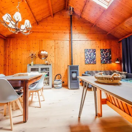 In Leuze For 5 Person