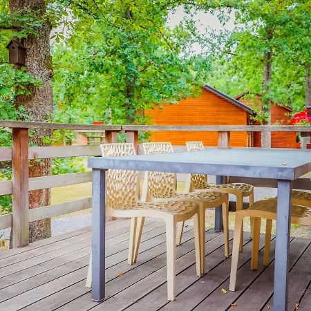 In Leuze For 5 Person Horská chata *