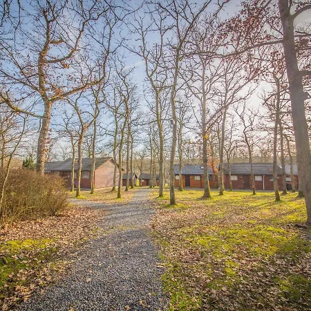 شاليه In Leuze For 5 Person *