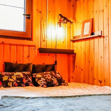 In Leuze For 5 Person * Somme-Leuze