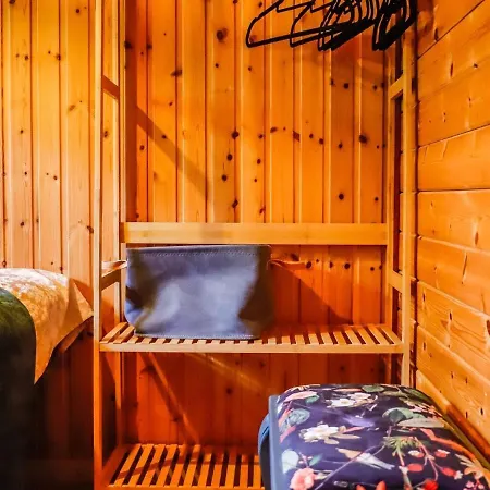 In Leuze For 5 Person Somme-Leuze