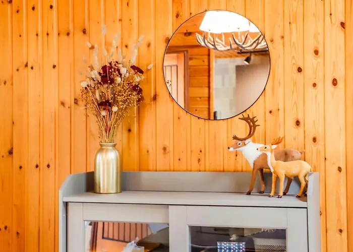 In Leuze For 5 Person Chalet