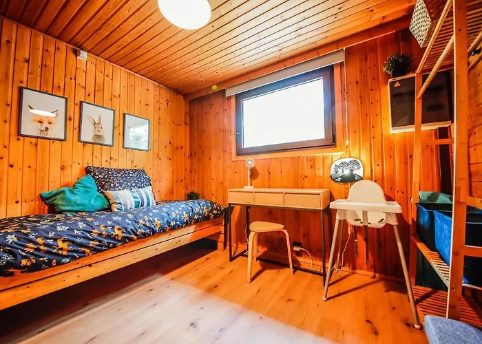 In Leuze For 5 Person