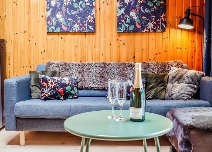 In Leuze For 5 Person * Somme-Leuze